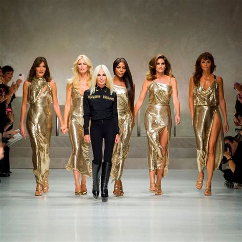 italia next top model sfilata versace|versace runway.